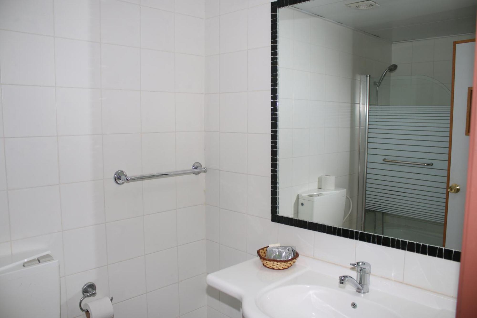 Hotel & Museum Dona Gracia Tiberias Room photo