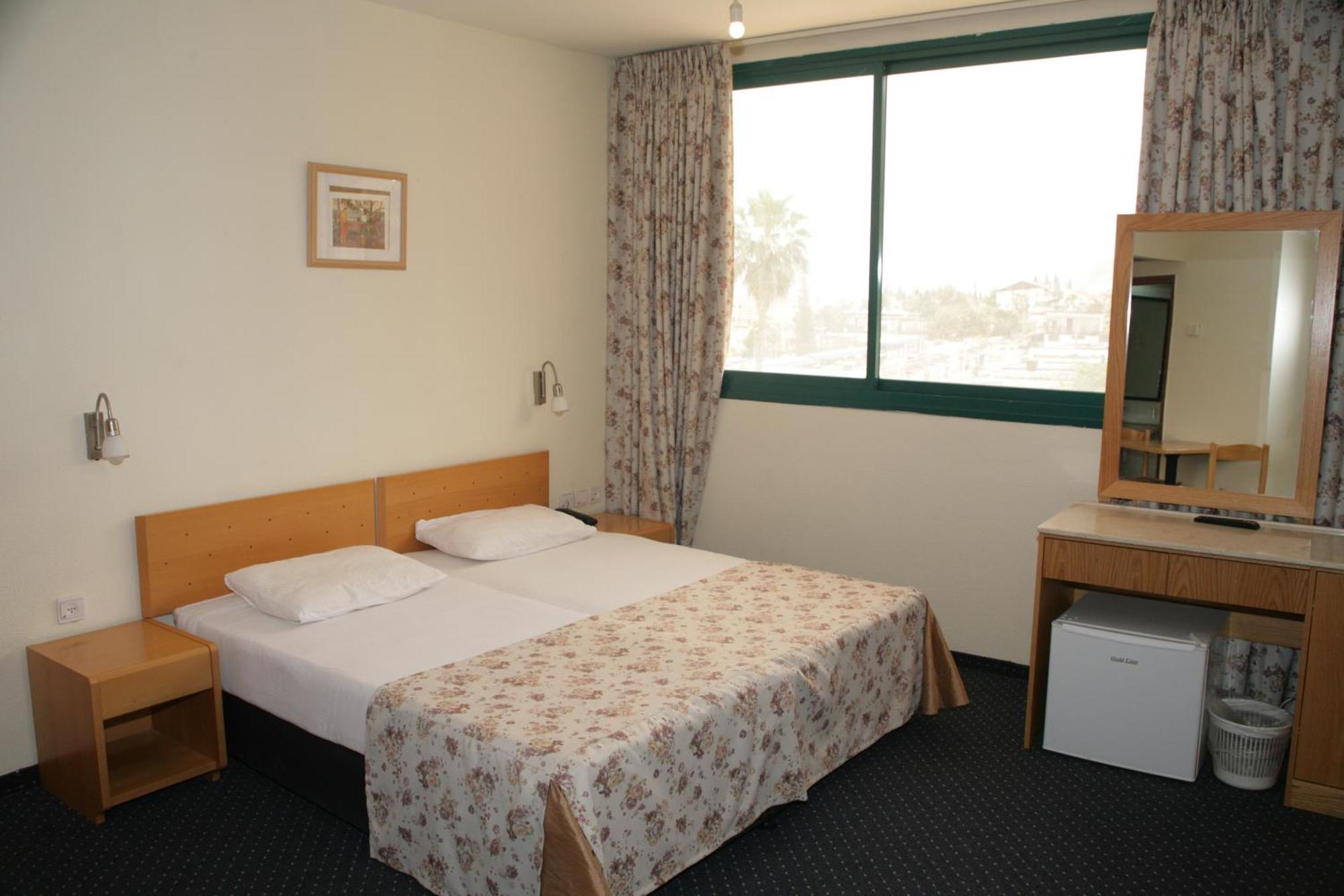Hotel & Museum Dona Gracia Tiberias Room photo