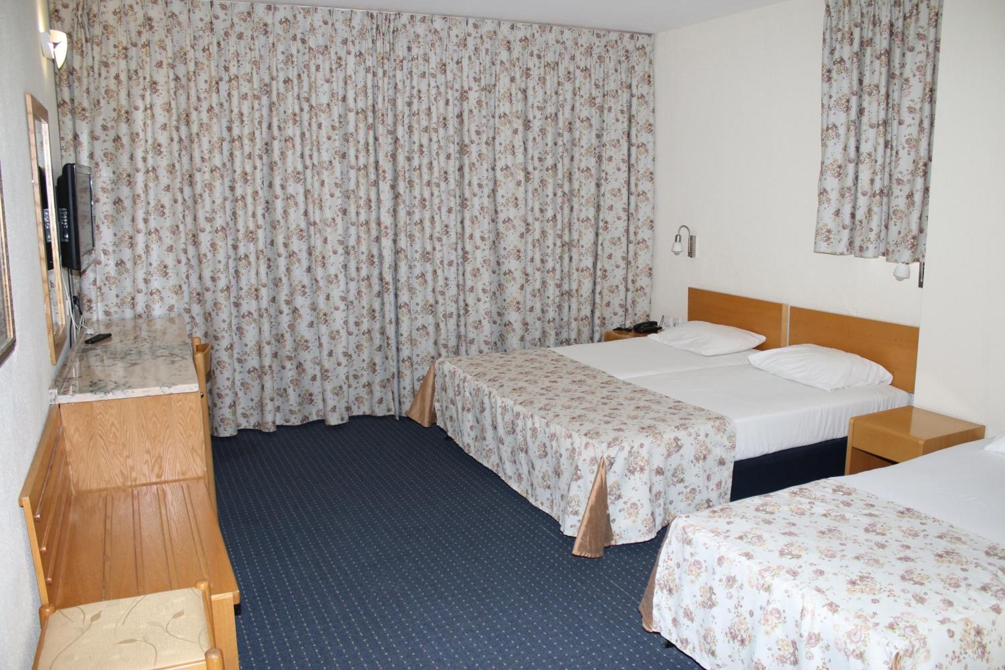 Hotel & Museum Dona Gracia Tiberias Room photo