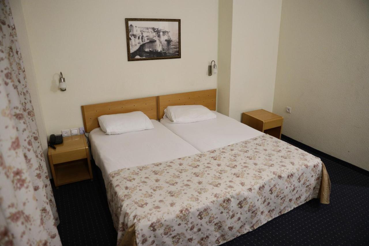 Hotel & Museum Dona Gracia Tiberias Exterior photo